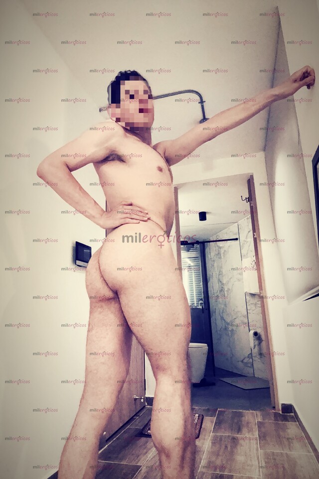 FOTOS DE MODELO POLLO 20 AÑOS, HERMOSO, RESPETUOSO Y SUMAMENTE EDUCADO