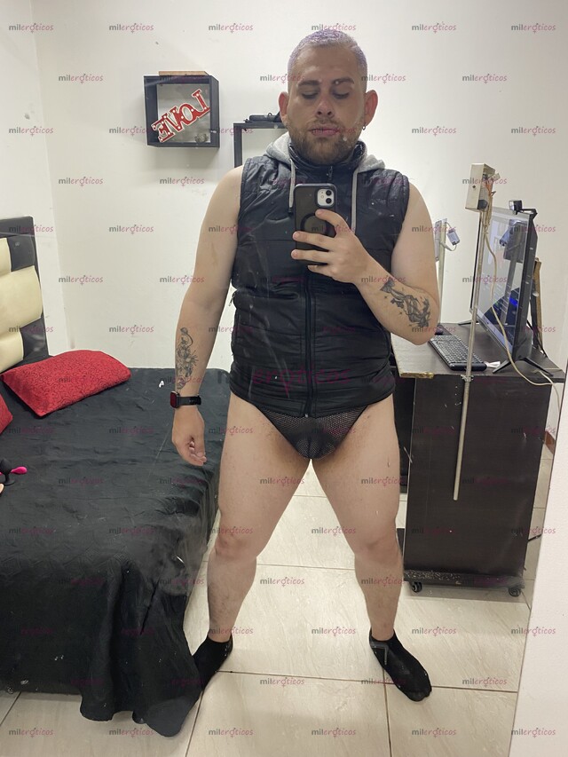 FOTOS DE TU HOMBRE DISCRETO , CALIENTE Y DISPONIBLE