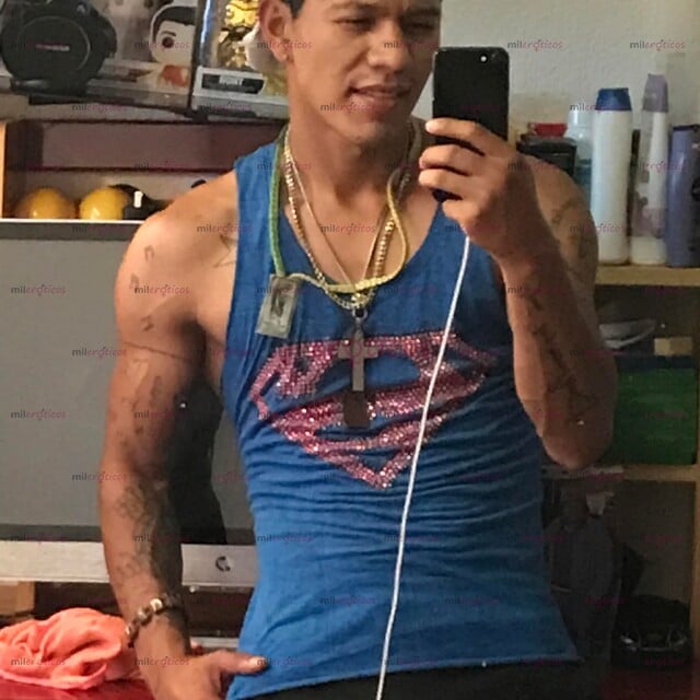 FOTOS DE GUSTOSO POR TODAS LAS MUJERES, RICO TRATO DE NOVIOS Y MOMENTOS EXITANTES