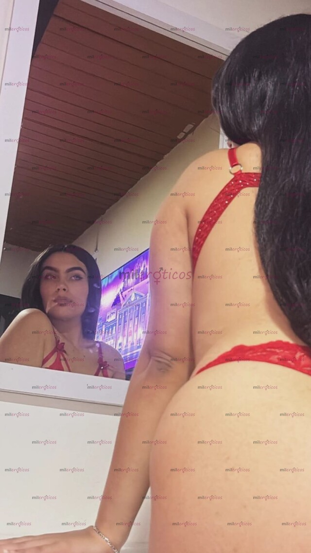 FOTOS DE DELICIOSA PAISA DE CABELLO LARGO Y BONITO ROSTRO