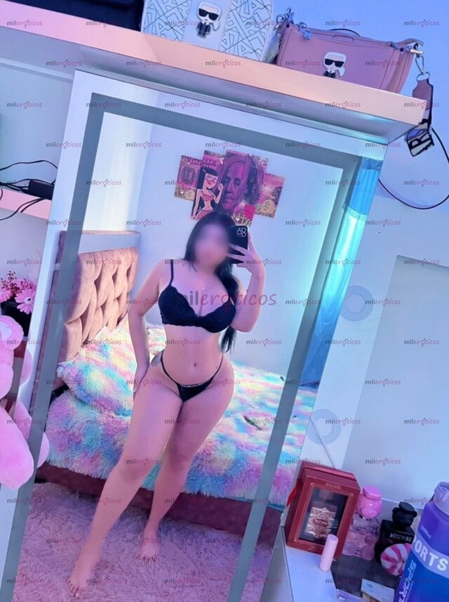 FOTOS DE TIERNA Y ATREVIDA ESMERALDA CONOCERME ES VIVIR EL VERDADERO PLACER