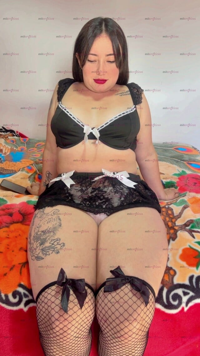 FOTOS DE DELICIOSA SEÑORITA DE PIEL BLANCA MUY SEDUCTORA Y ARRECHITA EN LA CAMA