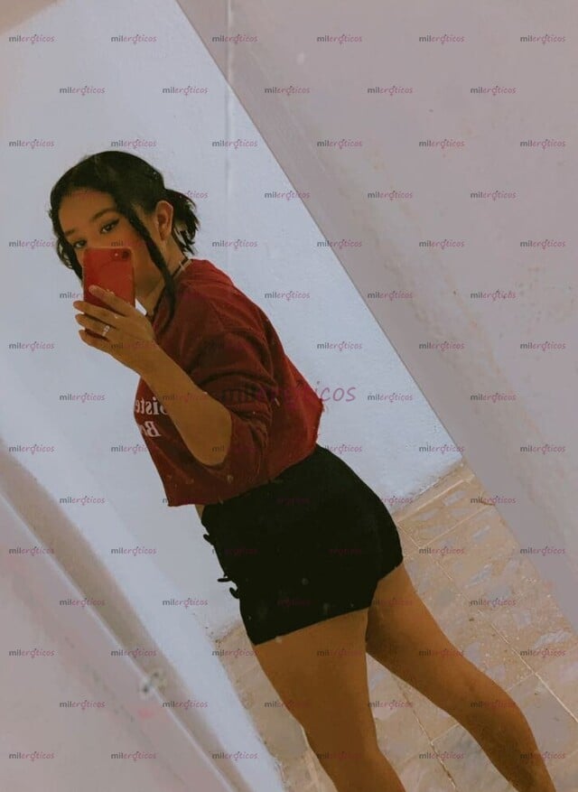 FOTOS DE AMOR TENGO TODO QUE NECESITAS JUVENTUD Y BELLEZA DISPUESTA A TODO