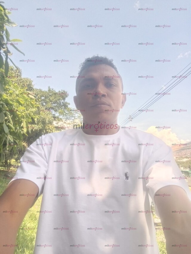 FOTOS DE HOLA SOY JUAN CHICO BARRAQUILLERO DISPONIBLE EN TU CUIDAD 24CC REALES