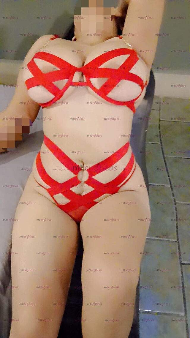 FOTOS DE SAMANTHA UNA PERRA SUPER CALIENTE COMPLACIENTE CON GANAS DE SER PENETRADA