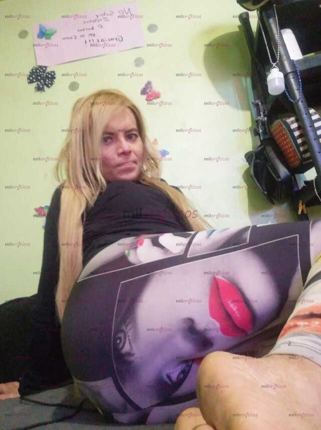 FOTOS DE PUEDO SER TU PUTA,,, TAMBIÉN TU PRINCESA