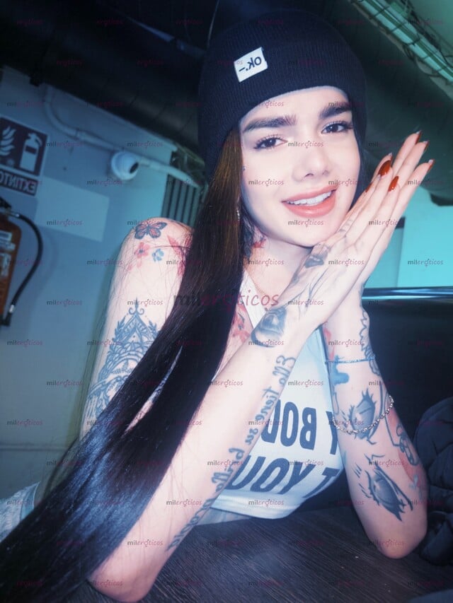 FOTOS DE LA MÁS PORNO Y SEXI VALERIN TATTO NO ME DEJES PASAR