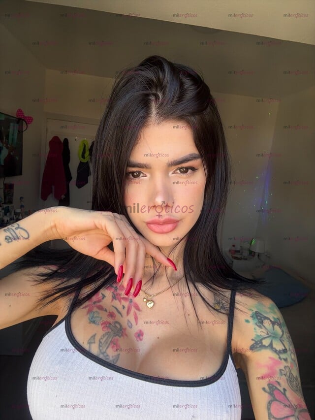 FOTOS DE LA MÁS PORNO Y SEXI VALERIN TATTO NO ME DEJES PASAR