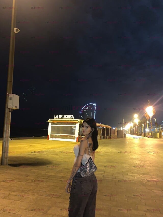 FOTOS DE LA MÁS PORNO Y SEXI VALERIN TATTO NO ME DEJES PASAR