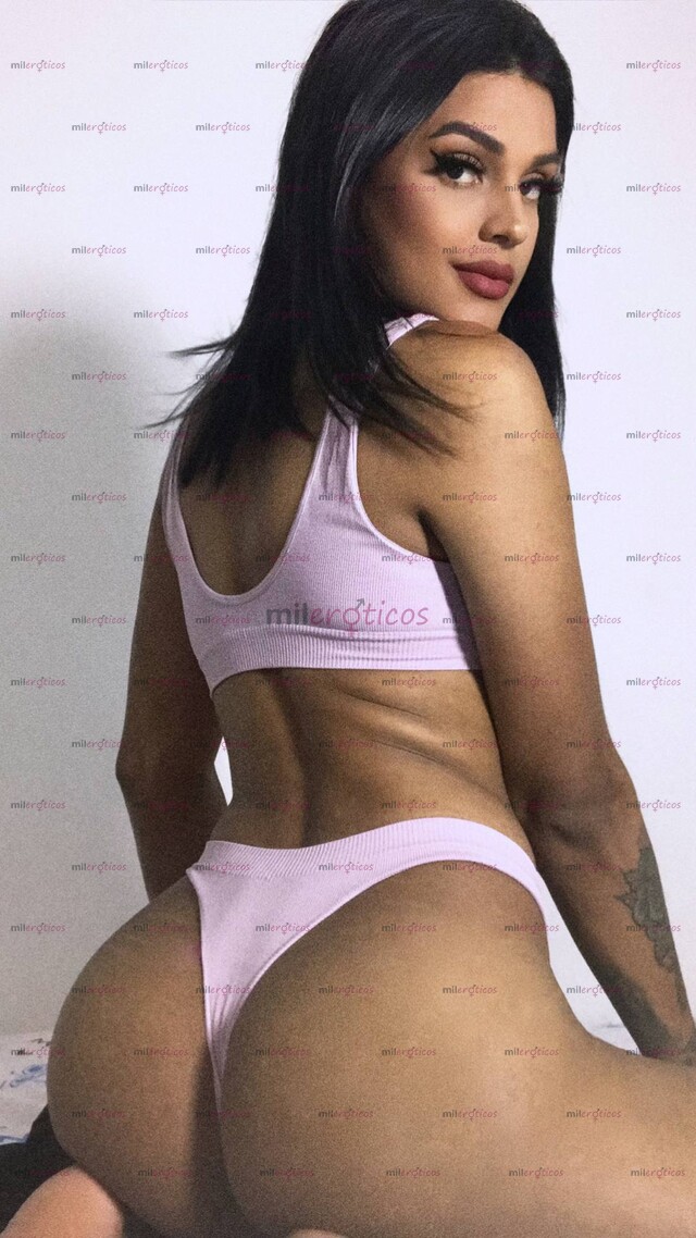 FOTOS DE SEXY MORENA, CACHONDA, DELGADA, DISPUESTA A COMPLACER TUS FETICHES