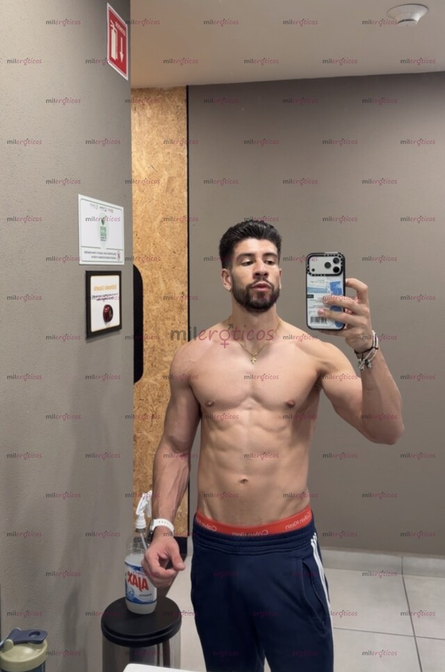FOTOS DE JUAN , JOVEN DE GYM COLOMBIANO DOTADO 23 CM FOTOS 100 % REALES COMPLACIENTE
