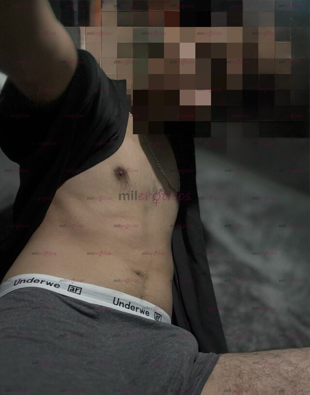 FOTOS DE JOVEN UNIVERSITARIO ACTIVO VARONIL Y DISCRETO