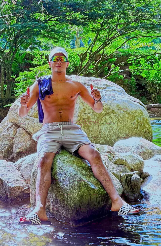 FOTOS DE HETERO 23 CM GRUESO DOMINANT , JOVEN VARÓN ( VIDEOLLAMADA HOT, CONTENIDO CASERO)
