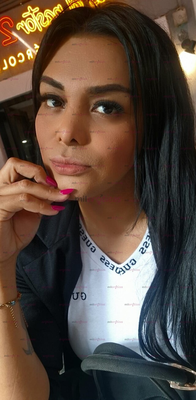 FOTOS DE RENATA CHICA TRANS DISPONIBLE PARA TI CHICA HOT