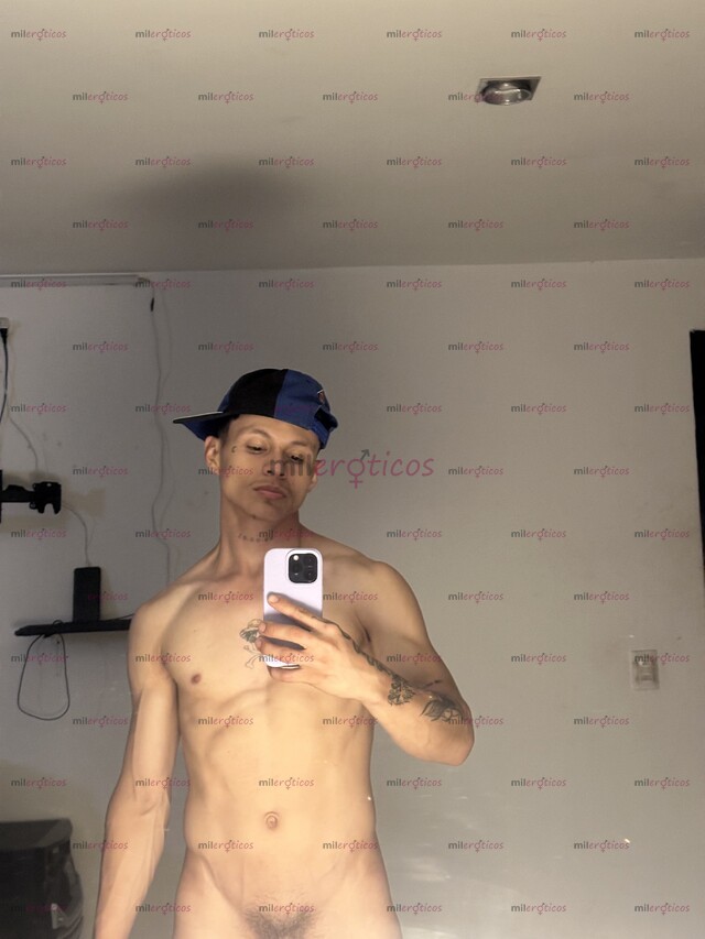 FOTOS DE FLORENCIANO ARDIENTE, JOVEN FULL ARRECHO DISPUESTO A COMPLACER TUS FETICHES
