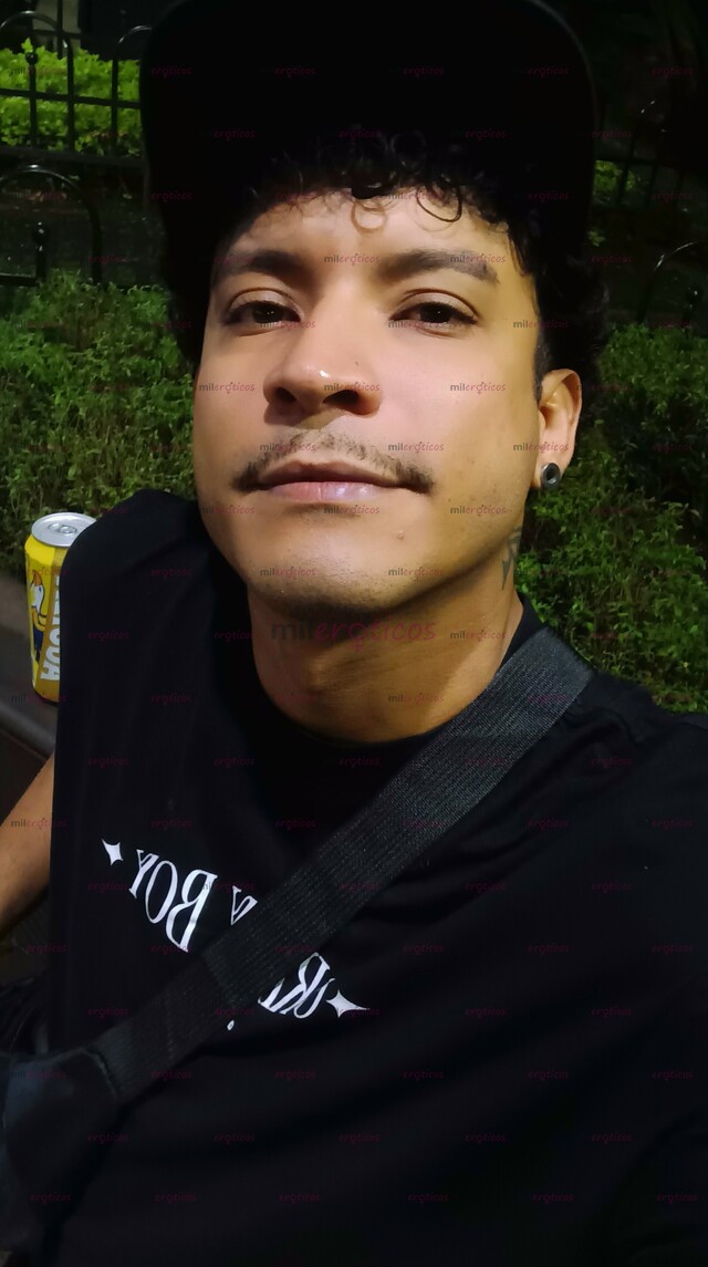 FOTOS DE ME LLAMO ALEXIS, VENEZOLANO PARCHADO EN CALI.