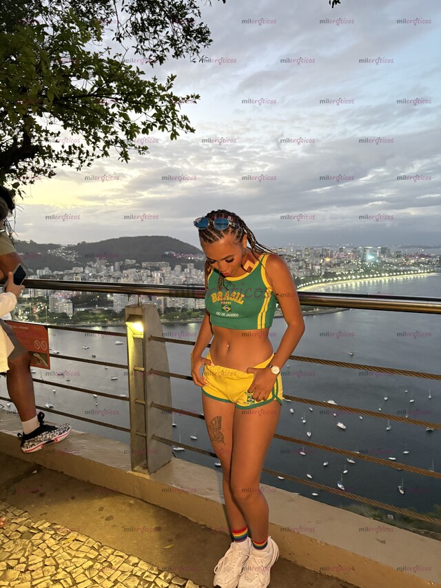 FOTOS DE HERMOSA Y DULCE DISPONIBLE PARA COMPLACERTE