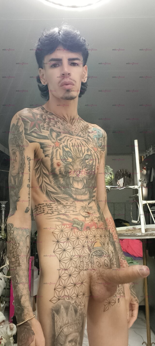 FOTOS DE FLACO BLANCO ACTIVO VERGON SERIO RESERVADO