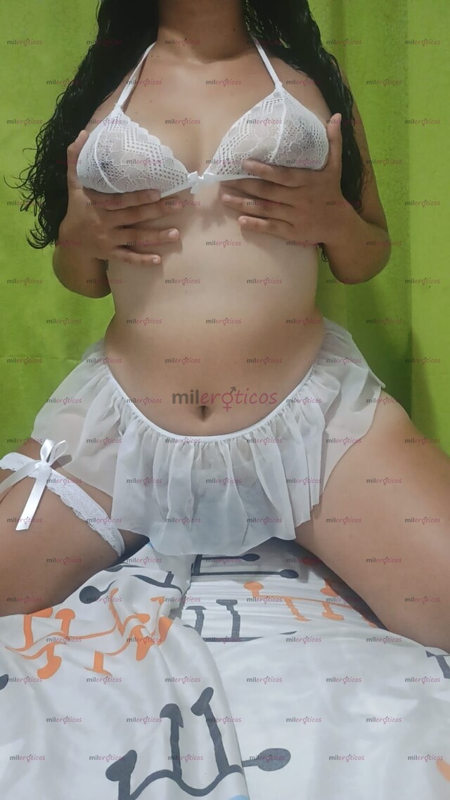 FOTOS DE MONA, CON CURVAS DELICIOSAS CULO GRANDE Y TETAS RICAS