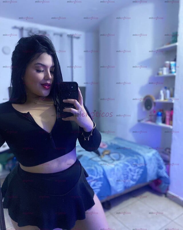 FOTOS DE VEN Y ANÍMATE A DISFRUTAR DE UNA GORDIBUENA NINFÓMANA NALGONA Y TETONA ARDIENTE