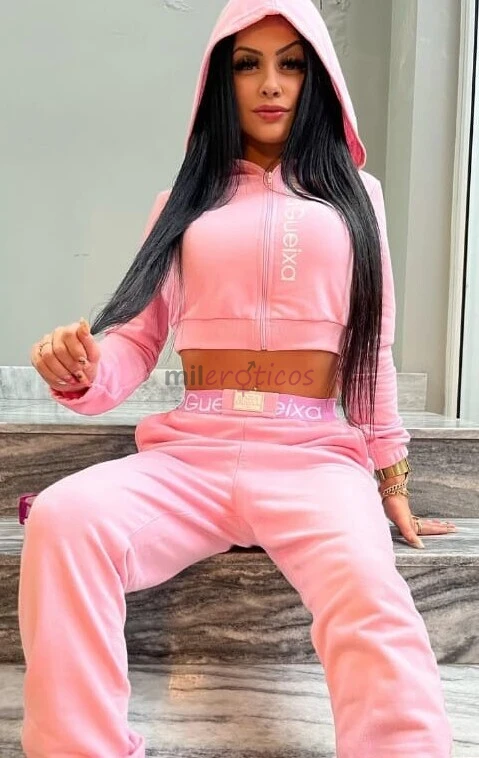 Morena atraente louca para satisfazer todos seus prazeresbaixinha cabelos longos bem bronzeada corpo mignon disposta a te dar muito prazer e satisfaze...