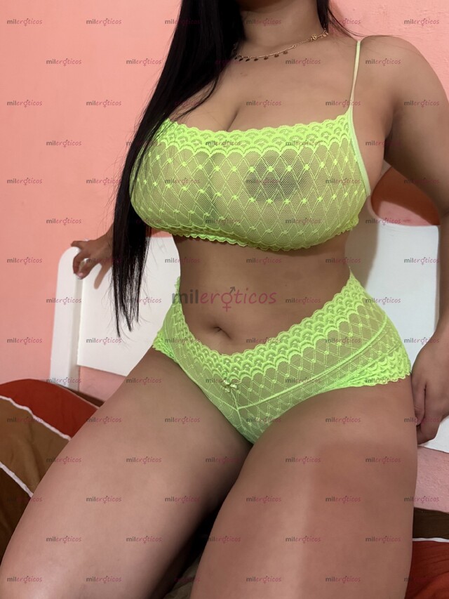 FOTOS DE HOY ÚNICO DÍA PROMO JOVEN COLOMBIANA NUEVA EN EL AMBIENTE CHICHONA