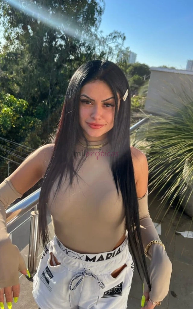 Morena atraente louca para satisfazer todos seus prazeresbaixinha cabelos longos bem bronzeada corpo mignon disposta a te dar muito prazer e satisfaze...