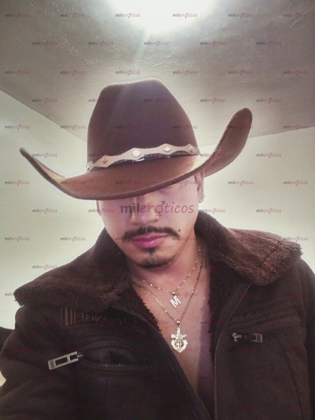 FOTOS DE VATO MEXICANO CON 22CM DE VERGA ACTIVO MACHIN Y BUENA ONDA