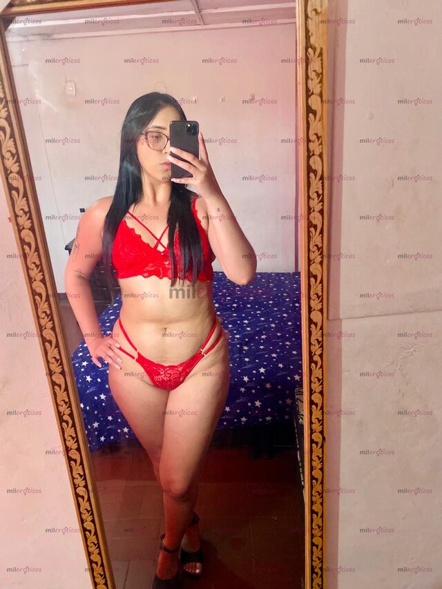 FOTOS DE BELLA POLLITA NATURAL MAMADORA GARGANTA PROFUNDA