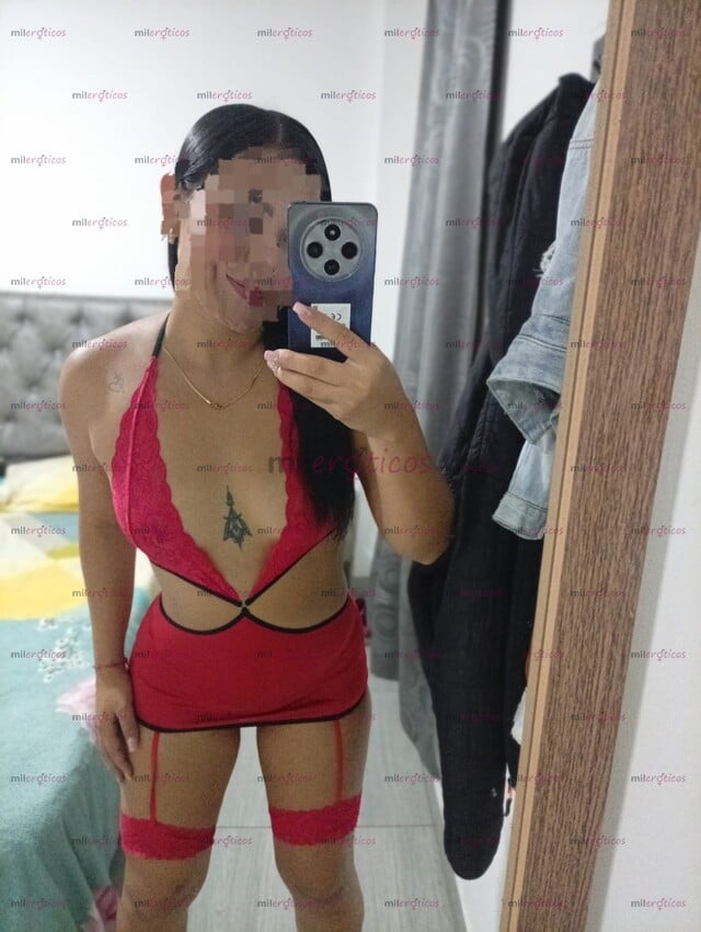 FOTOS DE HERMOSA MORENA DE PASO POR TU CIUDAD VEN A DISFRUTAR UNA JOVENCITA..