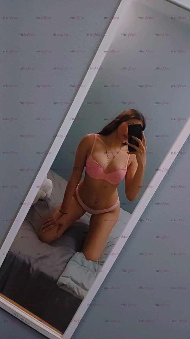 FOTOS DE FLAQUITA SENSUAL TE HAGO DISFRUTAR DEL PLACER BEBÉ