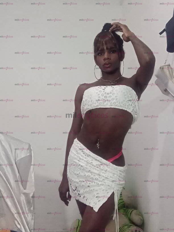 FOTOS DE AQUÍ LLEGO TU NEGRA CALIENTES ARDIENTE DISPUESTA A COMPLACERTE