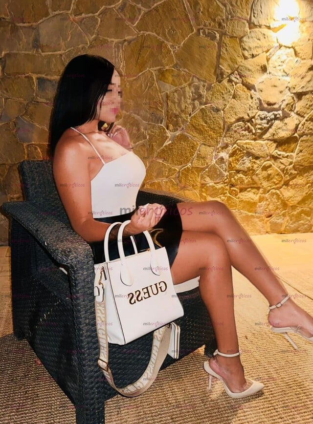 FOTOS DE HOLIS SOY EMMA, HERMOSA MUJER COMPLACIENTE, DESEOSA DE SEXO