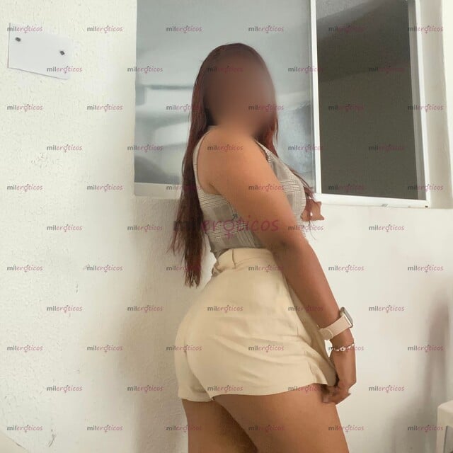 FOTOS DE TU Y YO NECESITAMOS BUEN SEXO , A QUE HORA NOS VEMOS ????