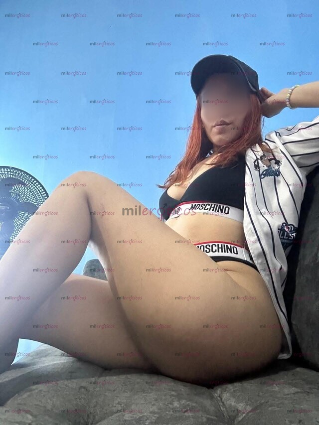 FOTOS DE MI AMOR TU PERRITA CON MUCHAS GANAS DE COGER BIEN RICO...