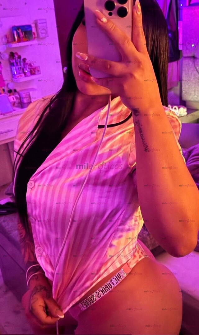 FOTOS DE HERMOSA COLOMBIANA AAA TETONA Y NALGONA NATURAL