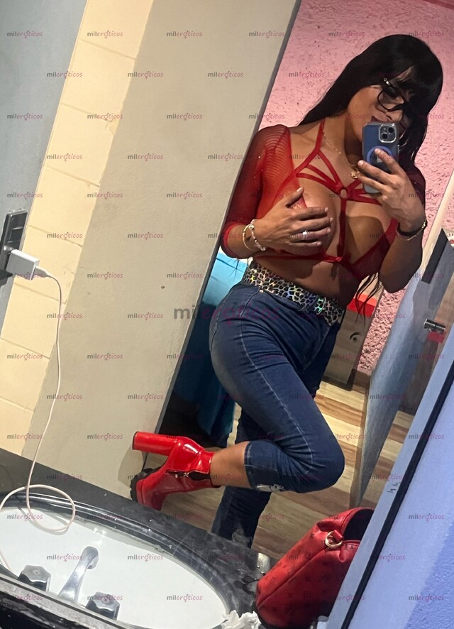 FOTOS DE SOY MACKENSI PÉREZ EDUCADA ATENTA Y CLARO SÚPER JUGUETONA