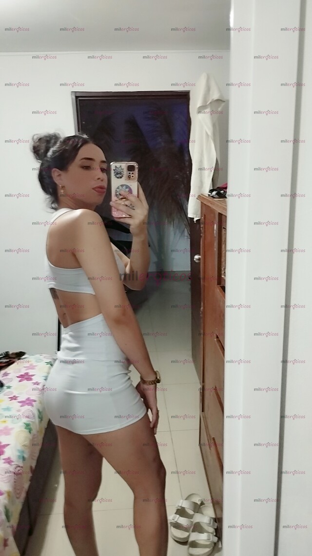 FOTOS DE EXCLUSIVA SEXY NIÑA TRANS FEMENINA LLENA DE COLAGENO