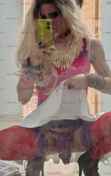 FOTOS DE SISSY SEXY SUMISA DISPUESTA A DEJARSE COJER DURO