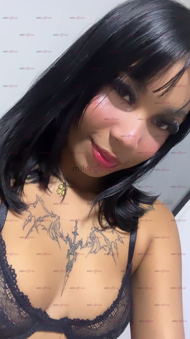 FOTOS DE MORENA CULO GRAMDE Y ALTA ME ENCANTA LA MONDA QUE ME DEN VERGA