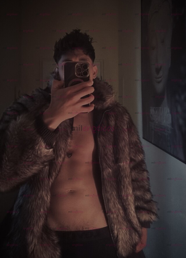 FOTOS DE JOVEN POLLON MORBOSO, CALIENTE DISPONIBLE 24H POLLA DURA, EXCELENTE COMPAÑÍA