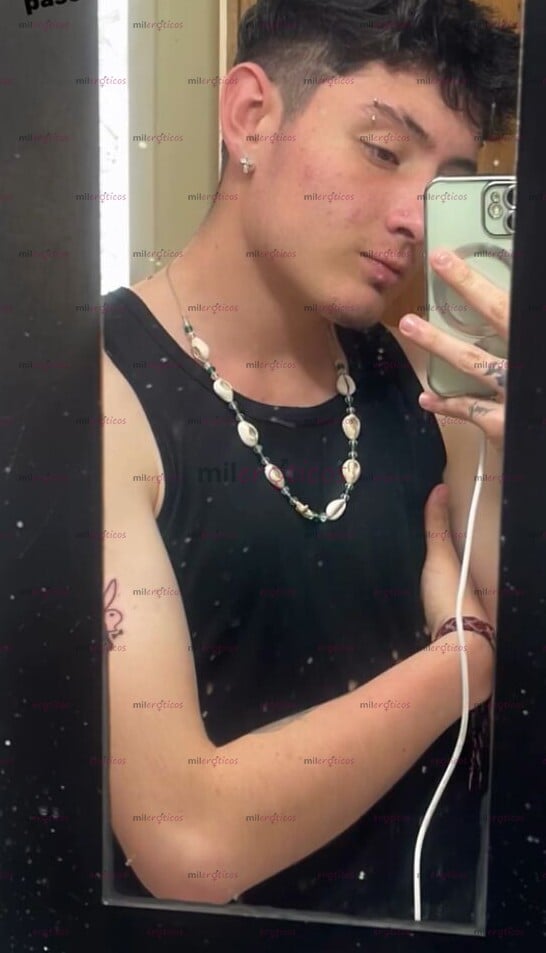 FOTOS DE POLLITO VERSATIL BUSCANDO MOMENTOS PRIVADOS CON SABOR A TENTACIÓN
