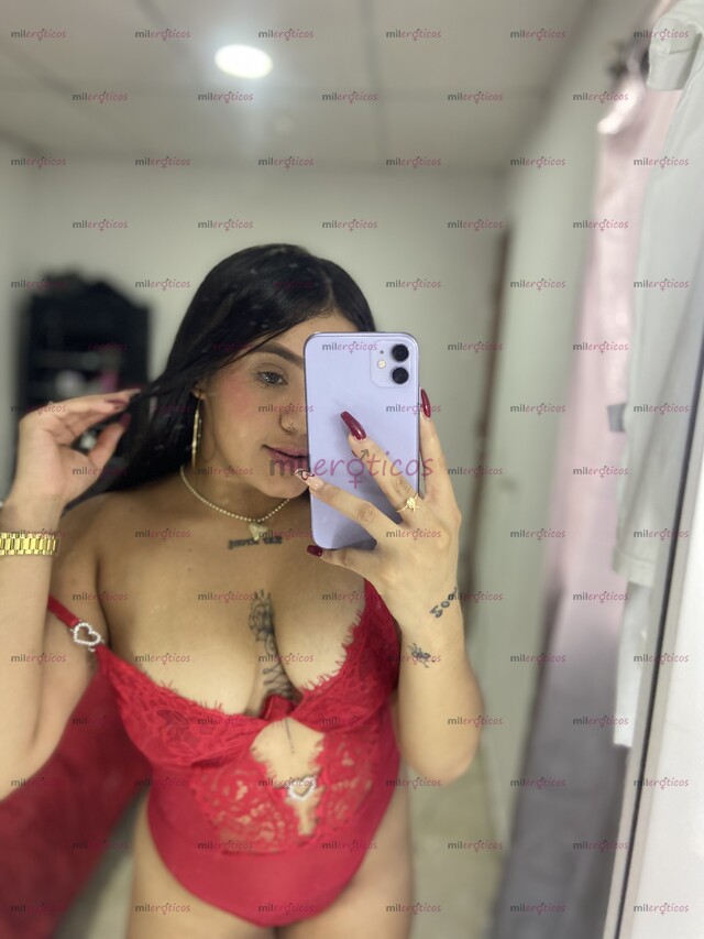 FOTOS DE HOLA MIS AMORES SOY CAMILA UNA CHICA DELGADITA DE CARA LINDA