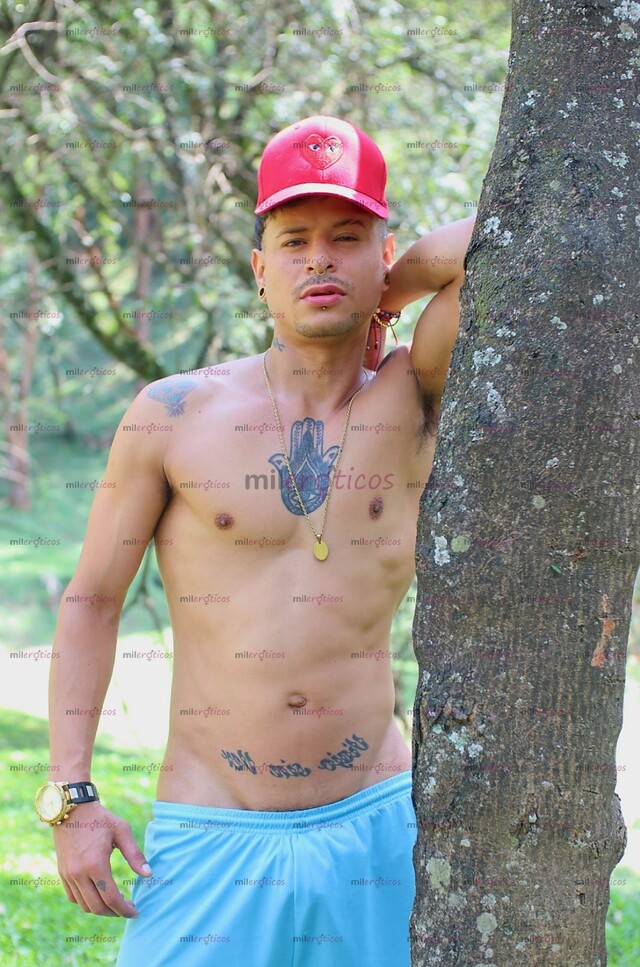 FOTOS DE DOMINÓ PUTICAS BIEN CERDAS PA MÉARLAS POR DENTRO RICO COMO ES Y DARLE MANO