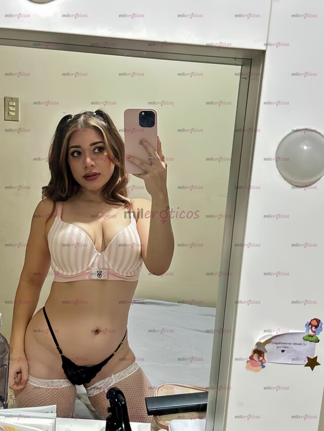 FOTOS DE ESTÁS MUY CALIENTE BEBÉ QUIERES QUE TE SAQUE LA LECHITA DE TU RICA VERGA