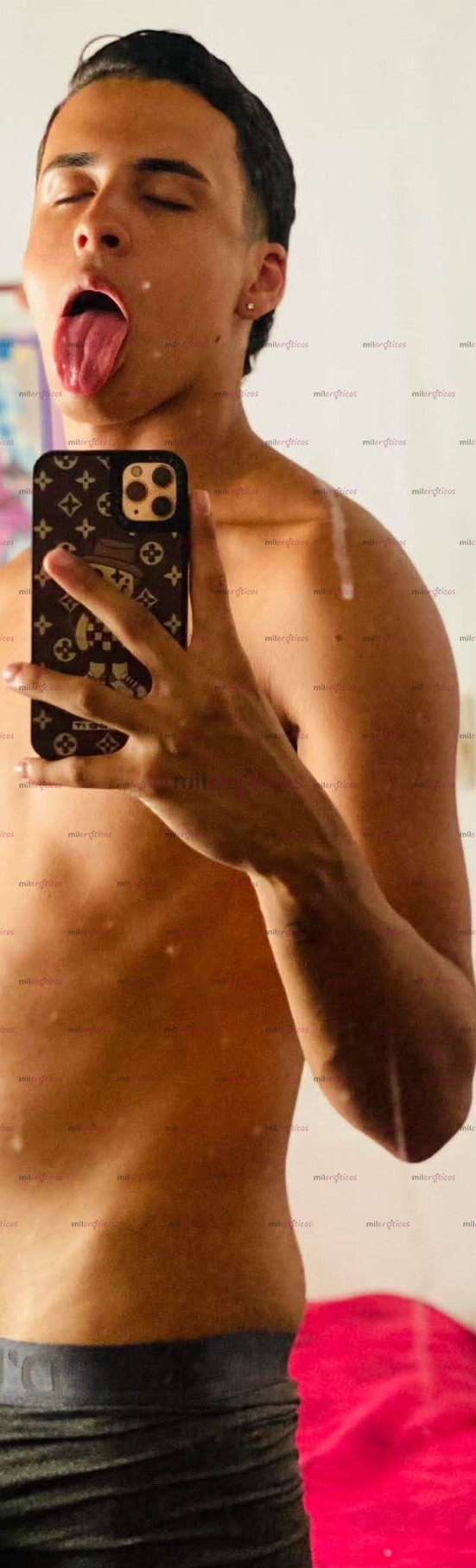 FOTOS DE PARCERO DISPONIBLE PARA TUS MAYORES FANTASIAS