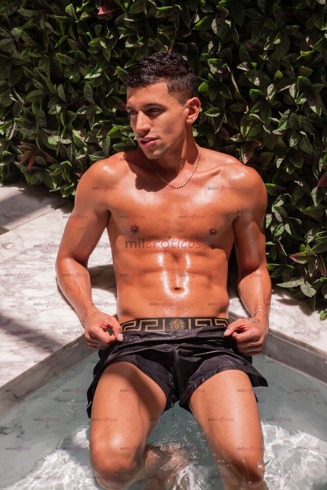 FOTOS DE MACHO COLOMBIANO, ACTIVO COMPLACIENTE Y DIVERTID . HOT