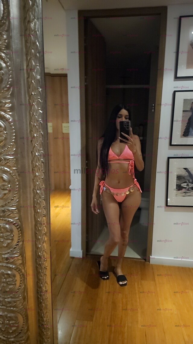 FOTOS DE PAMELA HERMOSA FLACA CON LINDO CUERPO NATURAL