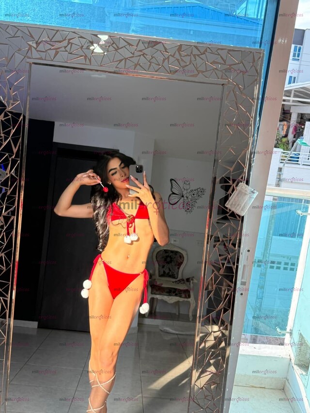 FOTOS DE DELICIOSA MORENA ,LINDA DE PIES A CABEZA!UN DERROCHE DE PURO SEXO Y PLACER