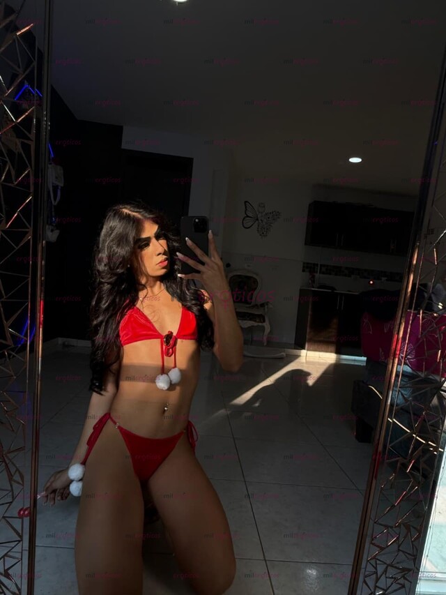 FOTOS DE DELICIOSA MORENA ,LINDA DE PIES A CABEZA!UN DERROCHE DE PURO SEXO Y PLACER